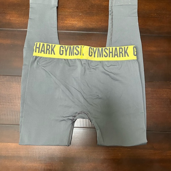 Gymshark - Picture 2 of 3